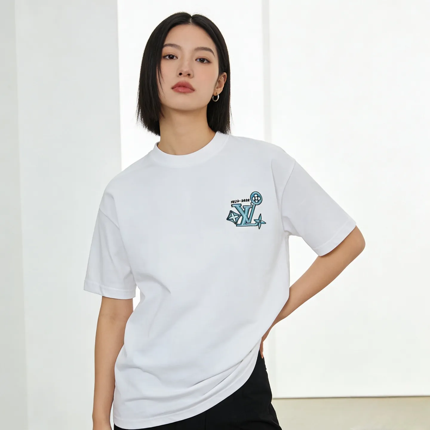 Louis Vuitton/Louis Vuitton 26ss short sleeves with front and rear letter logo embroidery